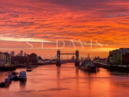 Shepherds Warning in the Morning… - S L Davis Photography